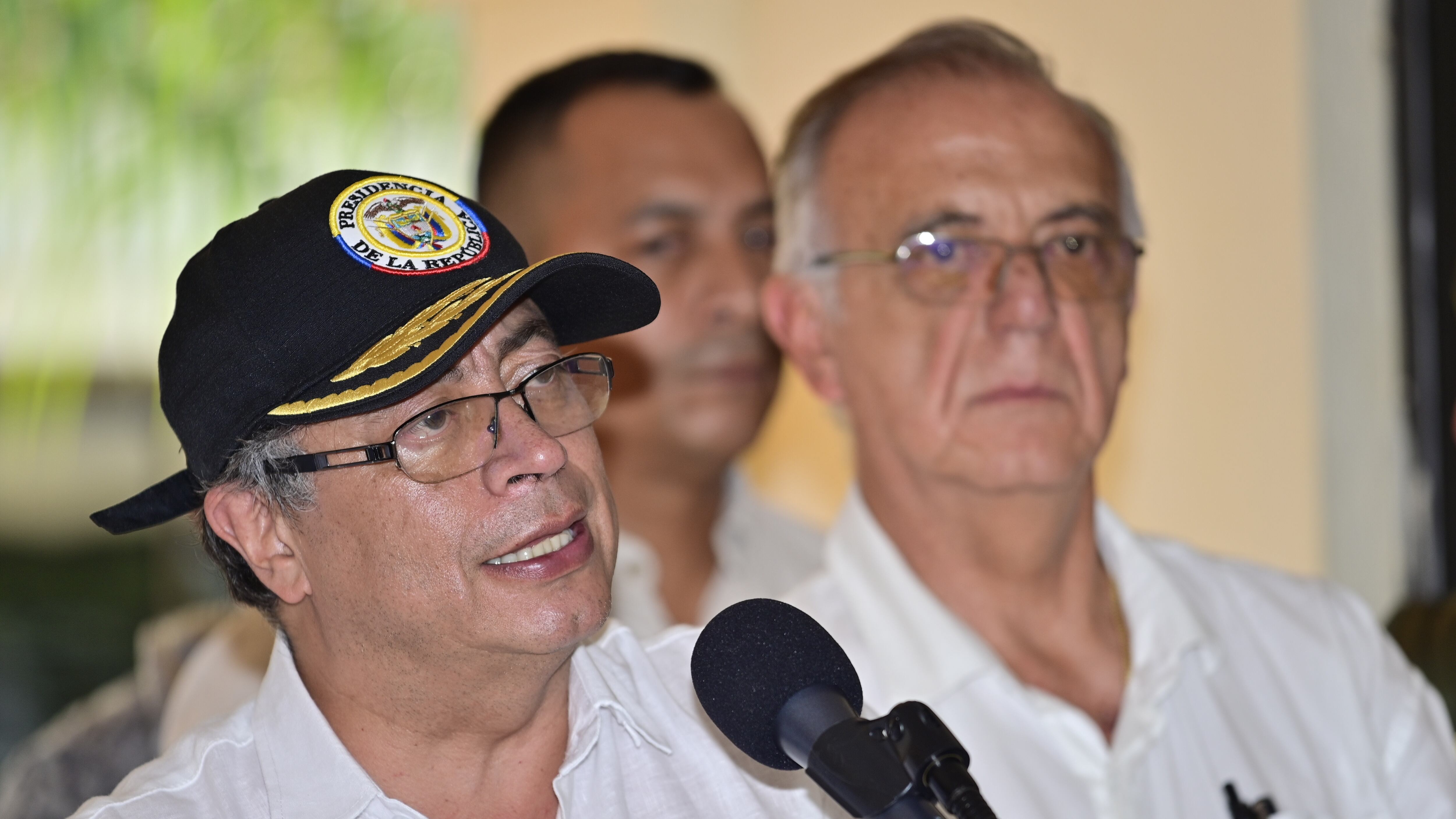 “Mantendremos la presencia de la Fuerza Pública”: presidente Gustavo Petro, tras consejo de seguridad extraordinario en el Bajo Cauca.