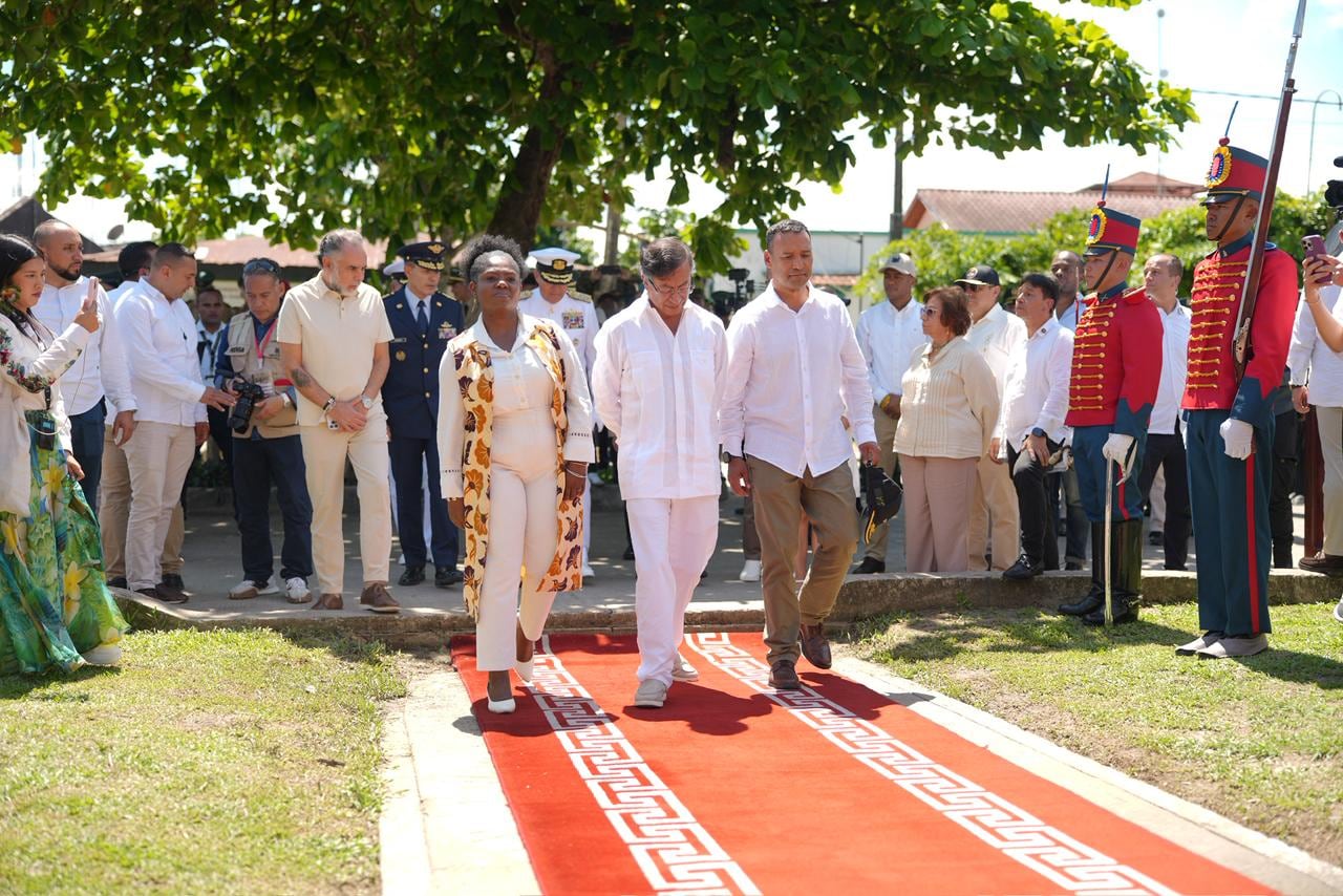 Francia Márquez vuelve al lado de Petro, en medio de su distanciamiento.