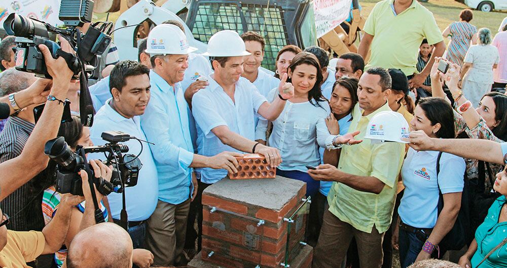 La trayectoria en el servicio público de Germán Vargas Lleras es el tema central de la más reciente publicidad de Cambio Radical, lo que ha revivido las expectativas sobre su posible regreso como candidato presidencial.