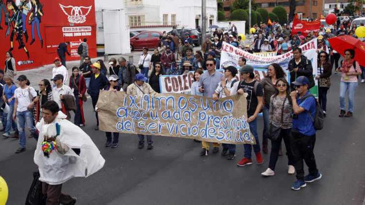 Por medio de un comunicado, el sindicato principal de docentes del país anunció que convocará un paro indefinido de maestros.