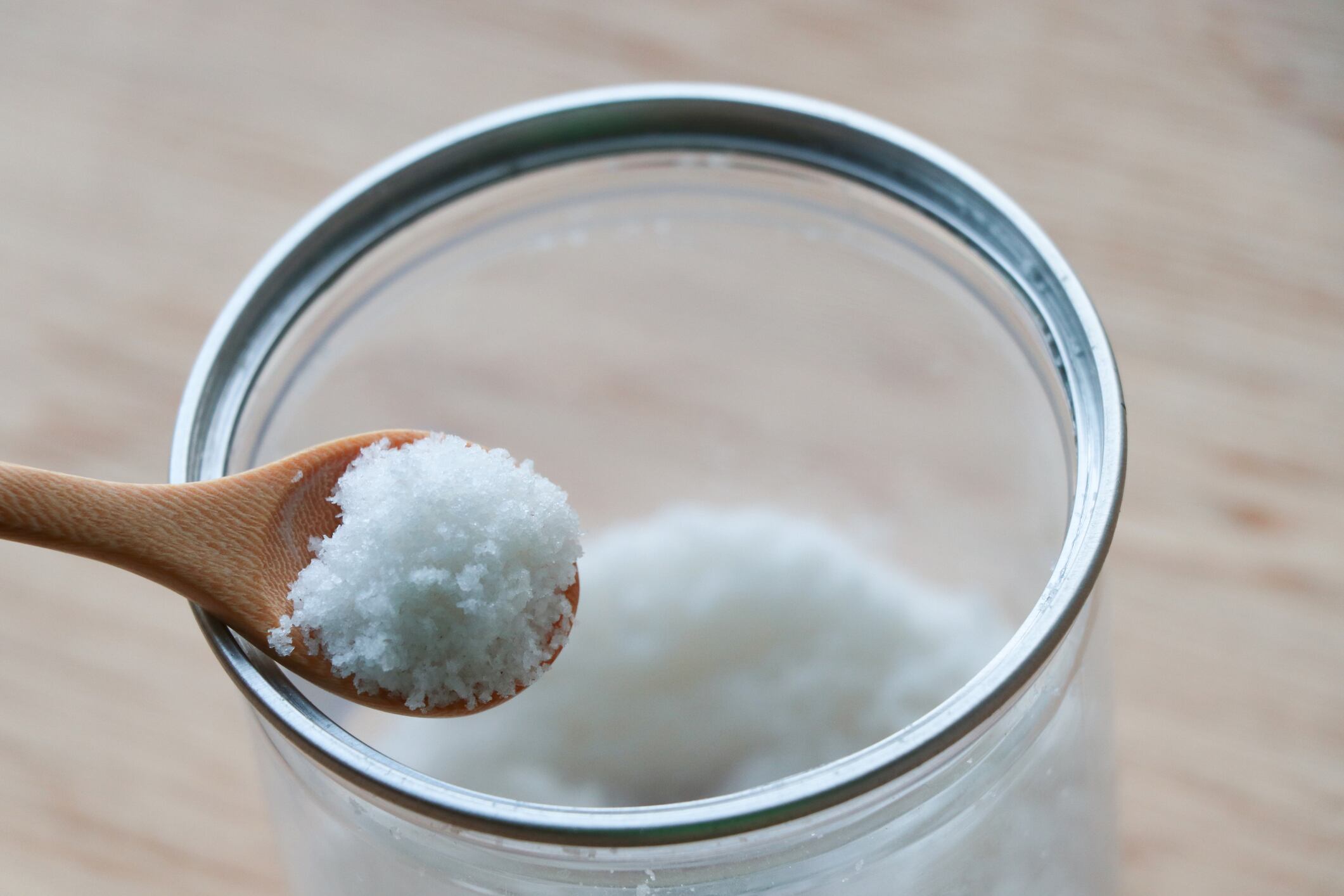 Utilizar ingredientes naturales y métodos simples en el hogar puede ayudar a aliviar el dolor y acelerar la curación de la piel dañada por el sol.