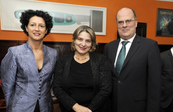 María José de Bustos, Mariana Garcés y José Darío Uribe.
