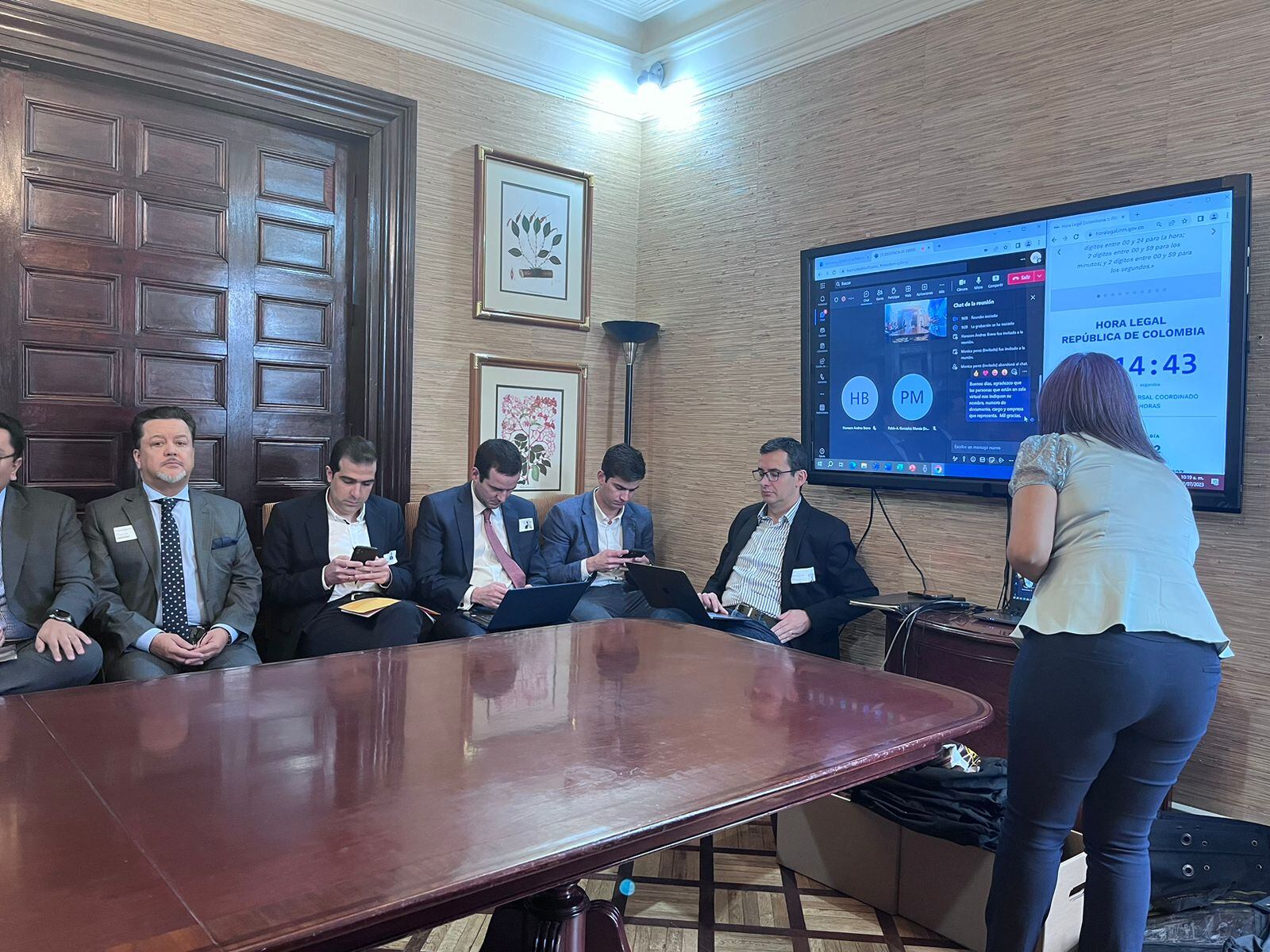 Cancillería cerró millonaria licitación con Thomas Greg and Sons como único oferente.