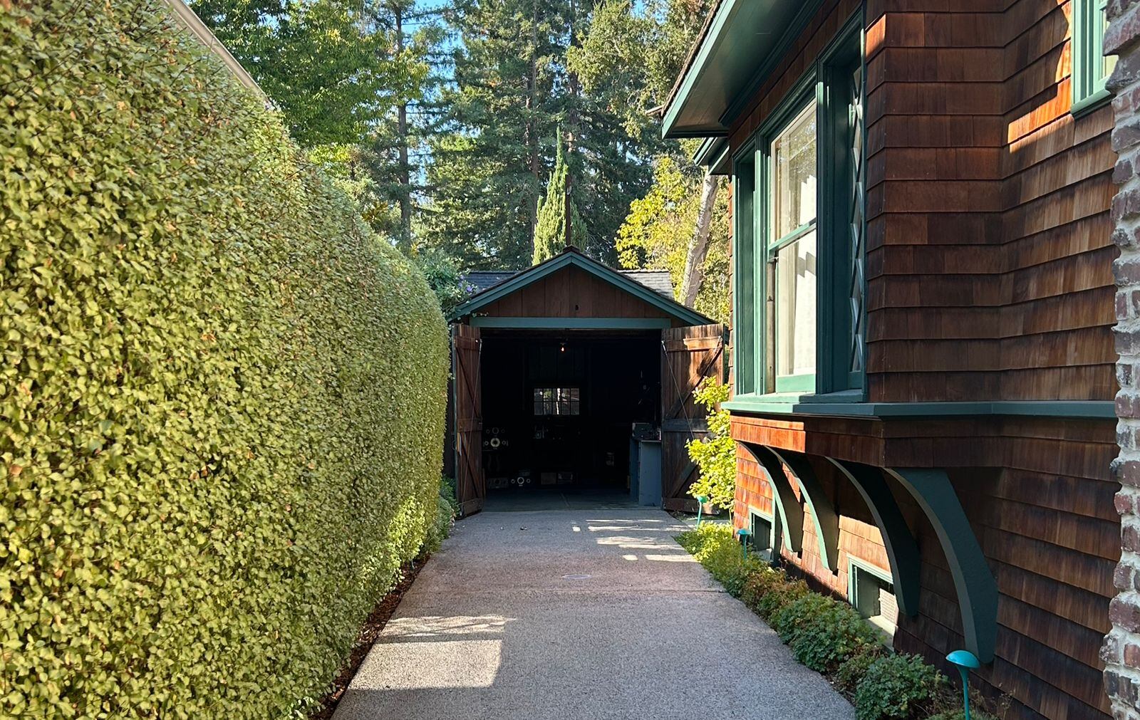 Este es el Garage HP, el lugar que vio nacer a la famosa zona tecnológica Silicon Valley.