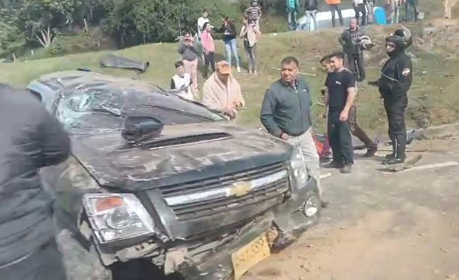Accidente en la vía Villapinzón - Chocontá, sector 3 esquinas.