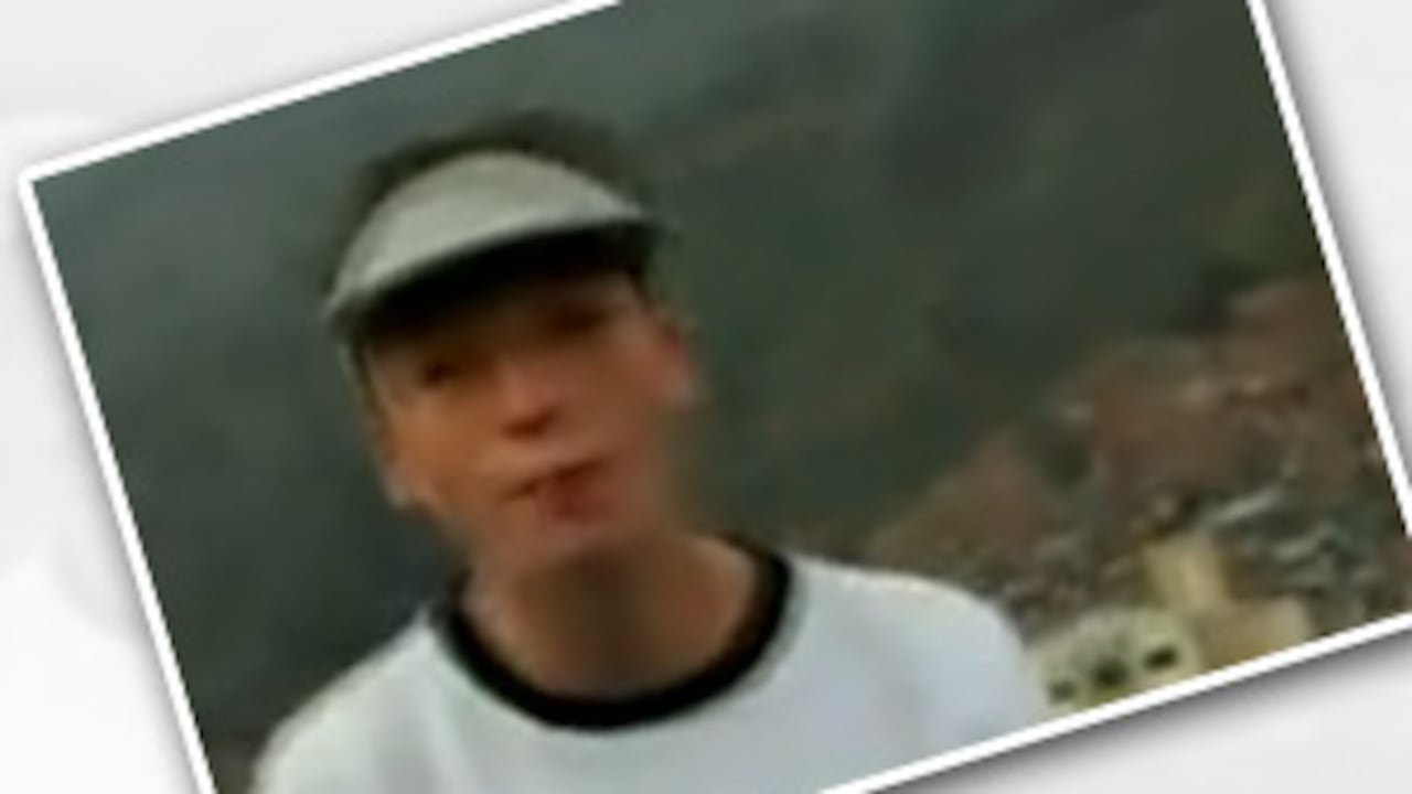 Daniel Alejandro Sierra Montoya, cantante de rap, de 17 años, fue asesinado por pasar por una "frontera invisible" en la Comuna 13 de Medellín.