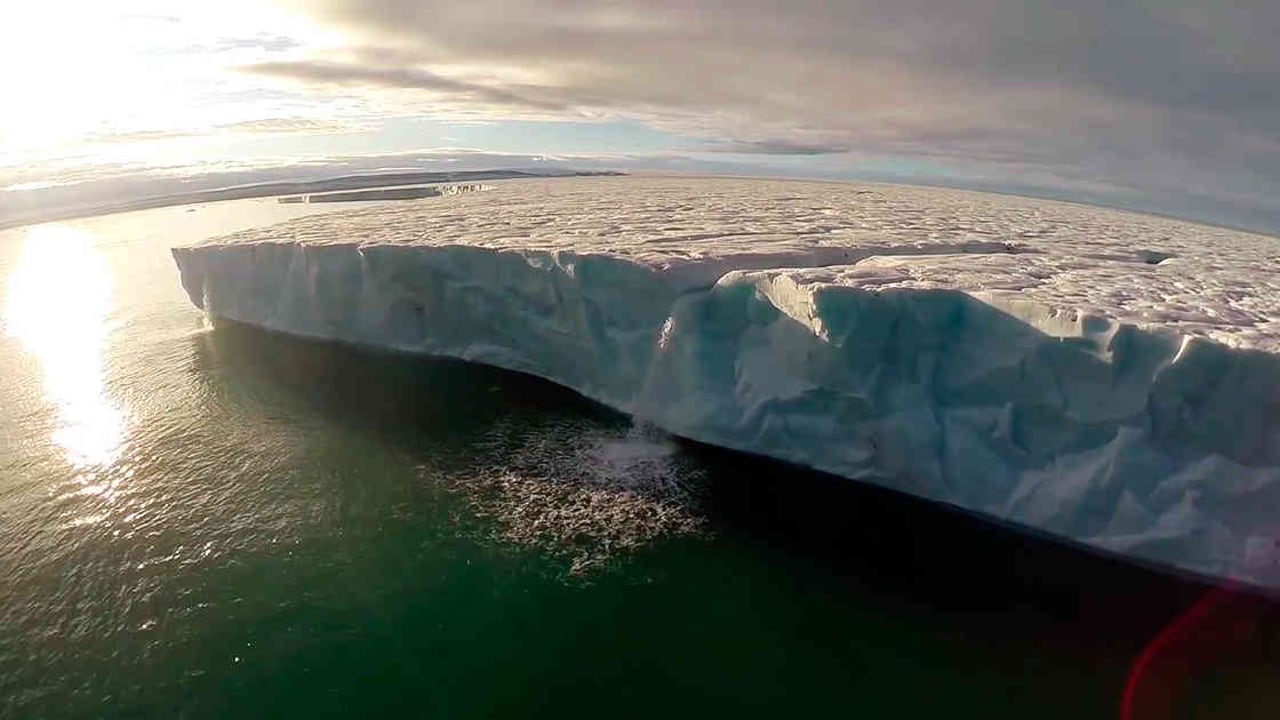 El deshielo de la Antártida provoca que el nivel del mar suba. Foto: archivo/Semana.com