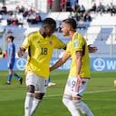 Tomás Ángel celebra con Jhojan Torres