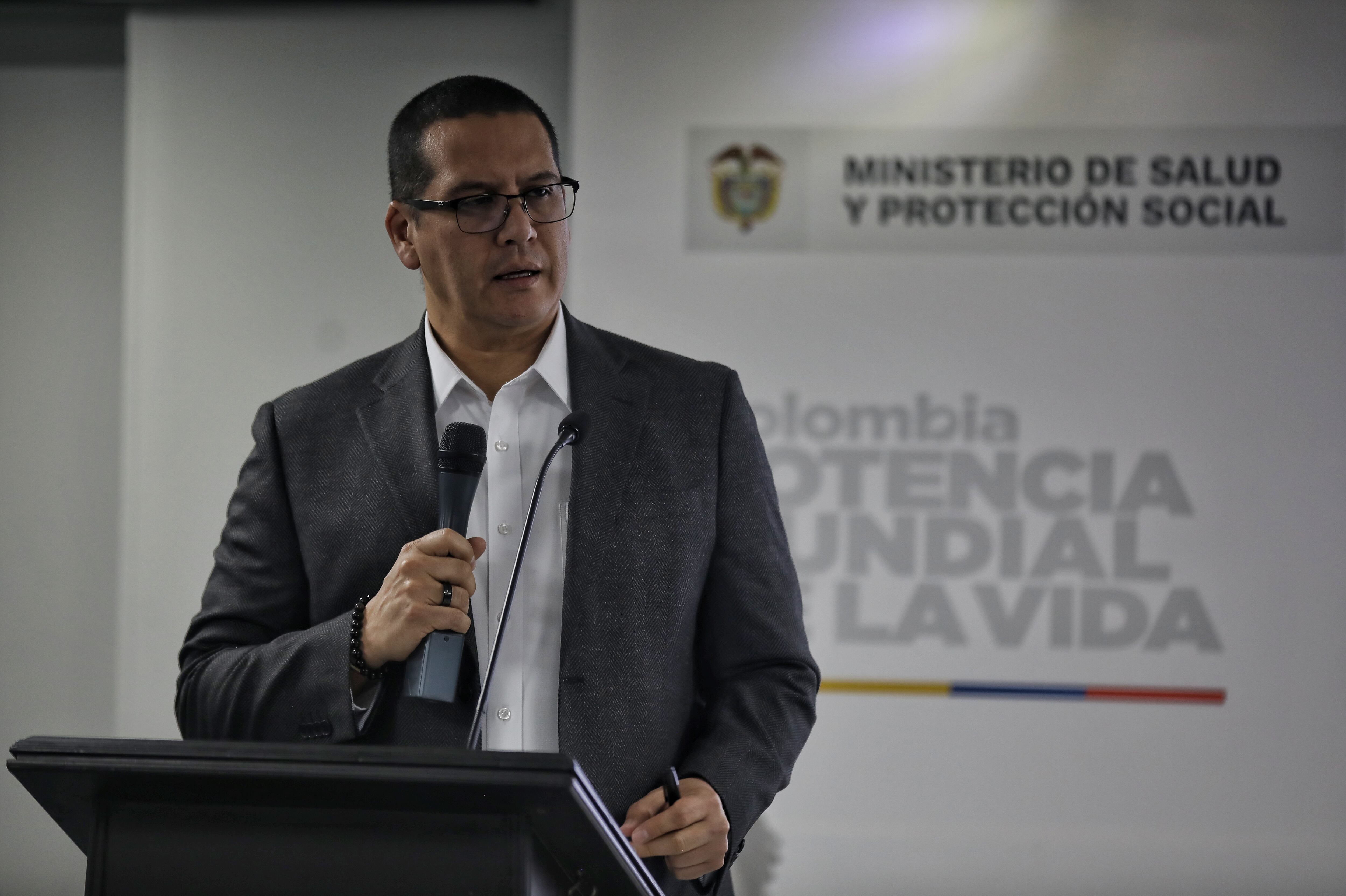 Rueda de prensa La salud, un asunto de todos
Superintendente de salud Giovanni Rubiano