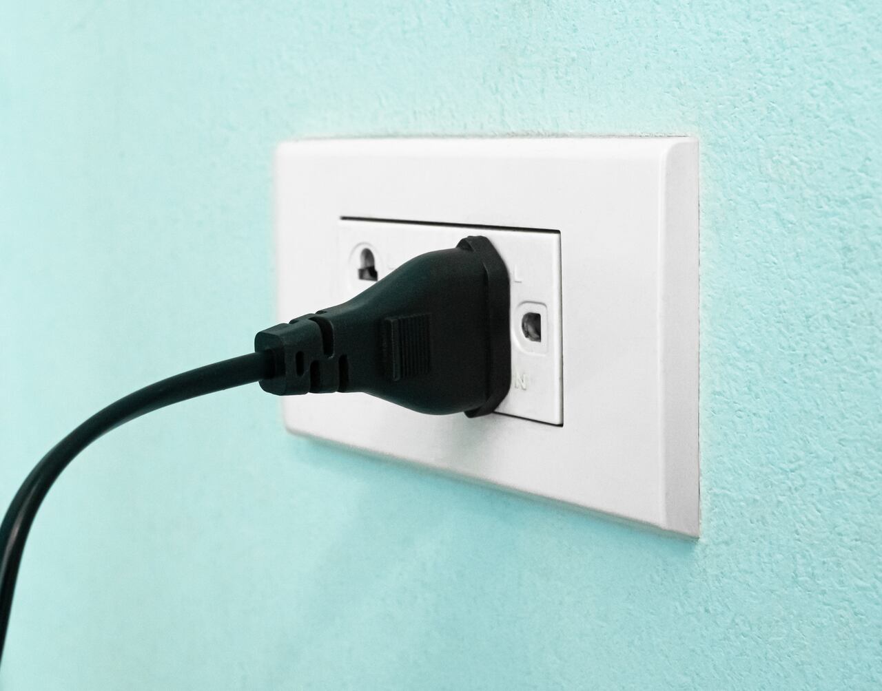 No se recomienda desenchufar algunos aparatos eléctricos.