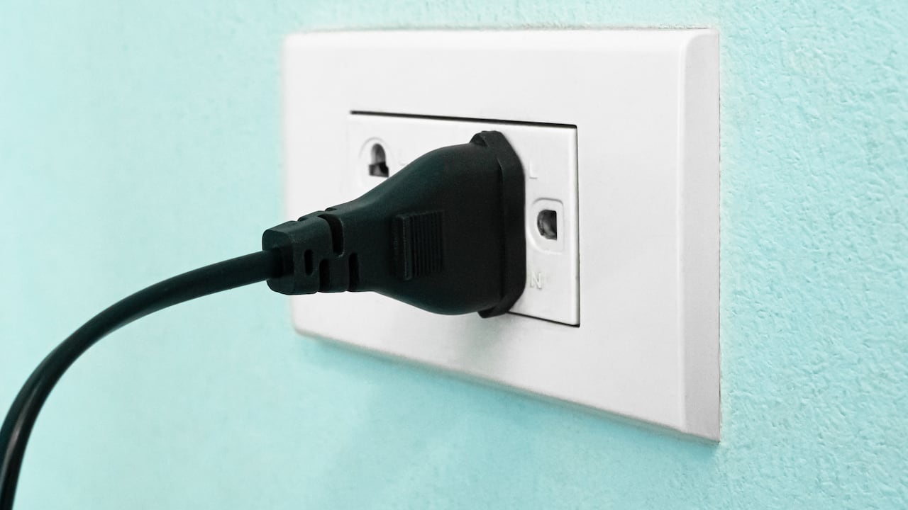 No se recomienda desenchufar algunos aparatos eléctricos.