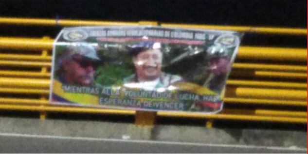 Vallas de las disidencias de las Farc en Barrancabermeja.