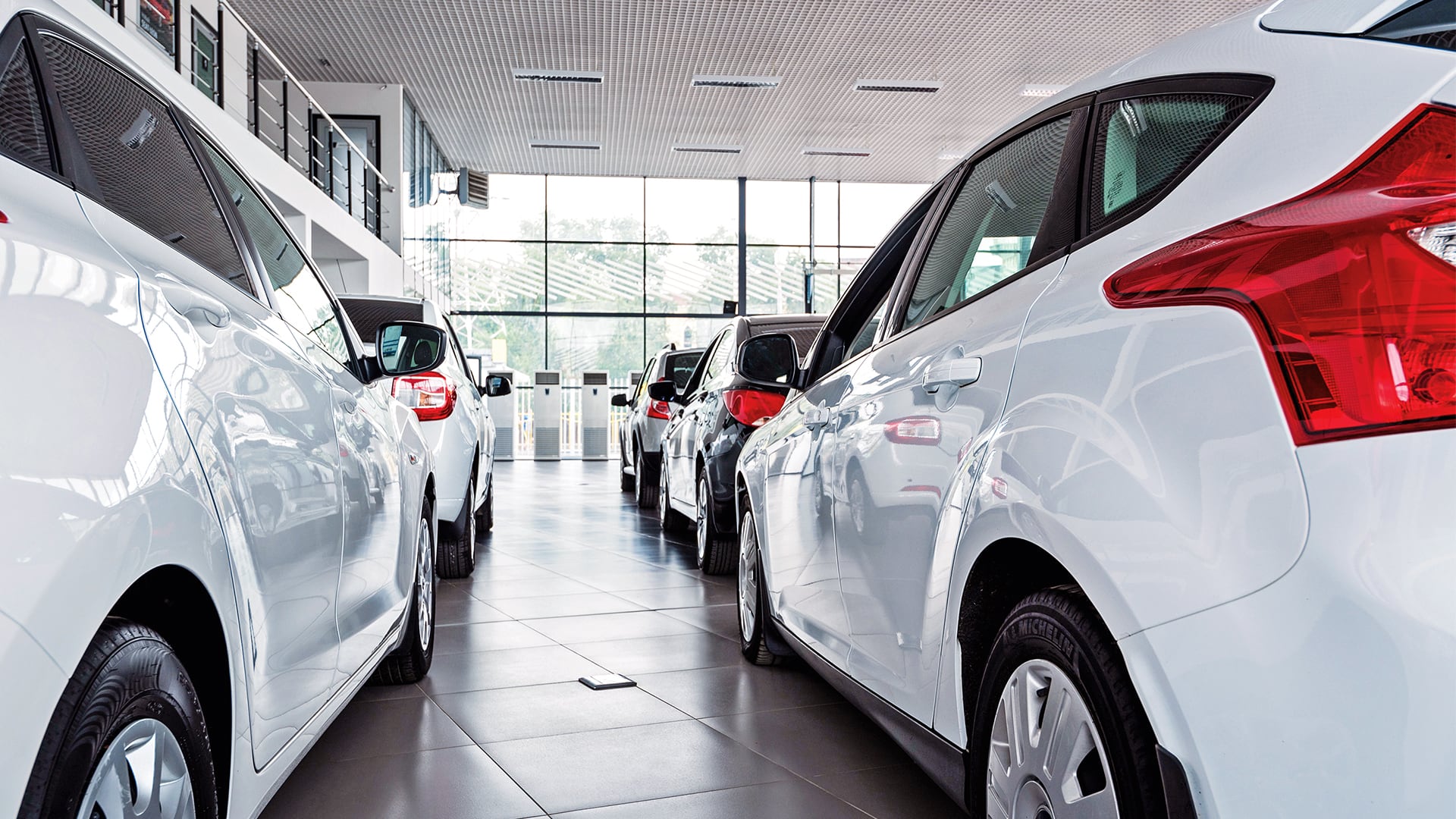 NO USAR, USO EXCLUSIVO MEJOR COLOMBIA, Especial Alquiler Vehículos, Intro