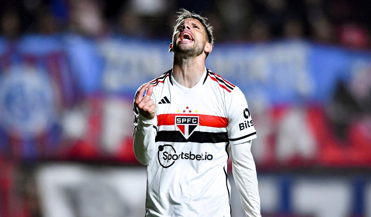 Jonathan Calleri no pudo evitar la caída de Sao Paulo