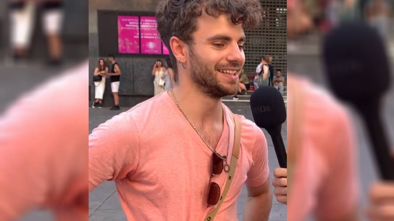 El argentino, de 22 años, compartió su experiencia al trabajar como camarero en España.