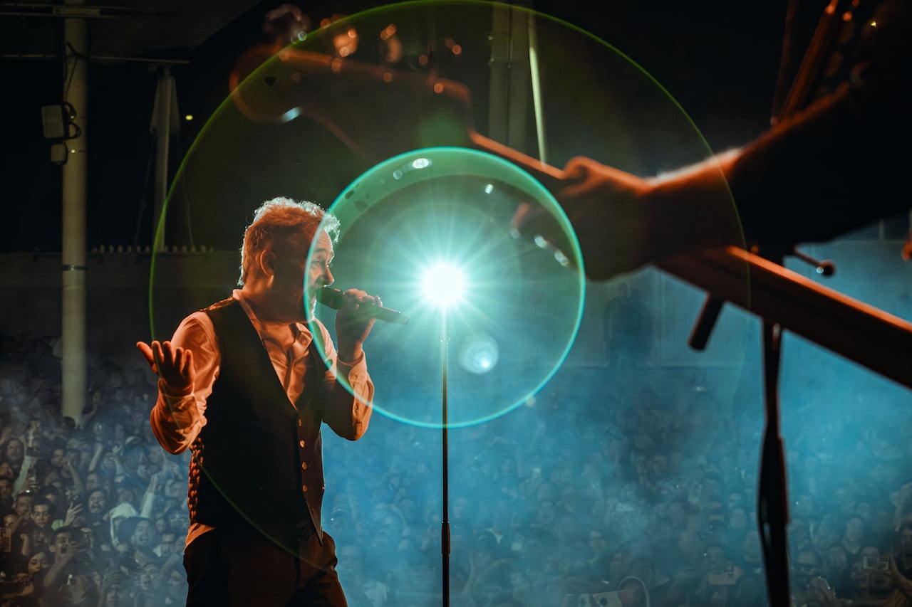 Love of Lesbian regresa a Bogotá. Foto: @MIKEGONZALEZF / Panda management