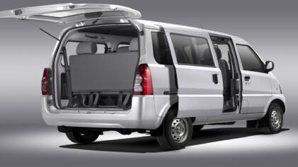 La nueva Chevrolet N300 tiene una capacidad para siete pasajeros.