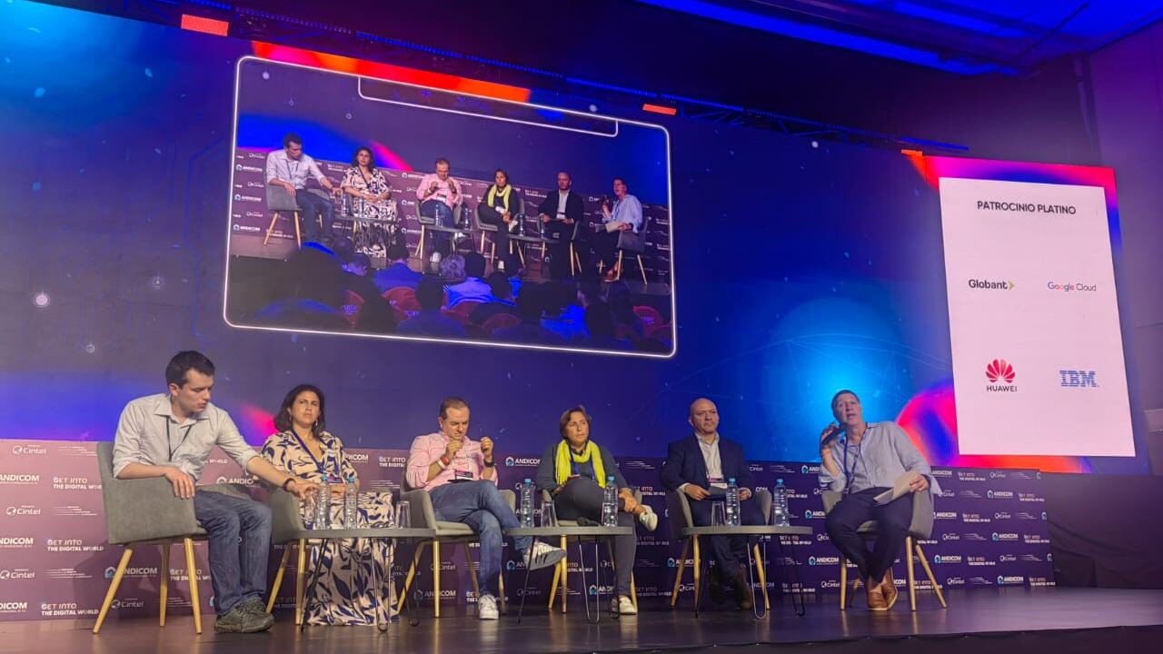 Desde el Congreso Andicom, consideran apropiado crear en Colombia la Agencia de Seguridad Digital y Asuntos Espaciales.