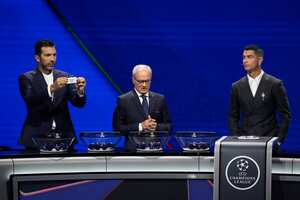 Cristiano Ronaldo y Gianluigi Buffon, protagonistas del sorteo de la Champions League