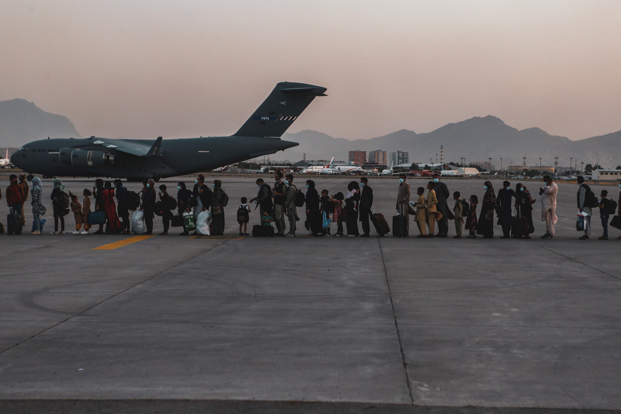 Evacuación del aeropuerto internacional Hamid Karzai de Kabul
