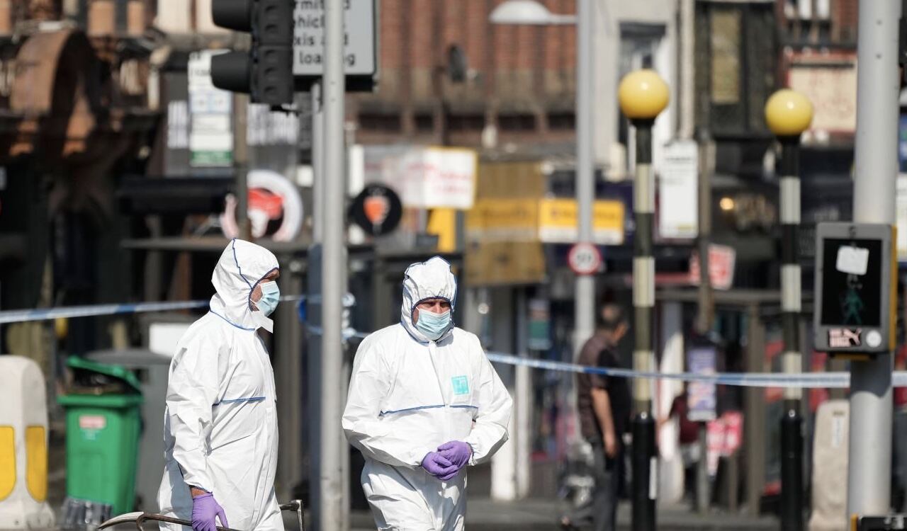 Aunque ya hay un sospechoso detenido, se desconoce si en realidad fue el autor de los crímenes, aunque todo apunta a que sí los ejecutó.