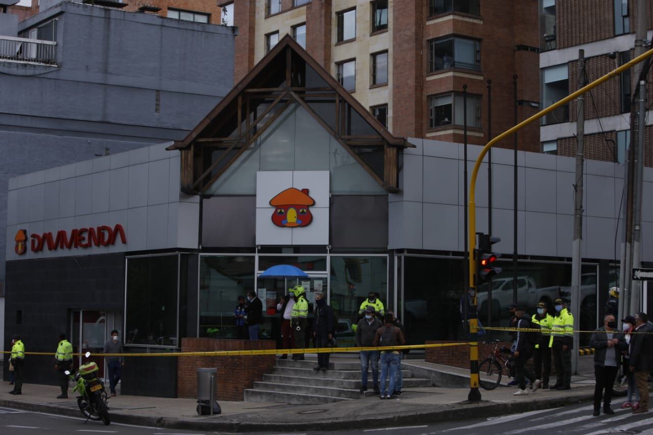 Balacera en la 79 con 7 fleteo banco Davivienda
