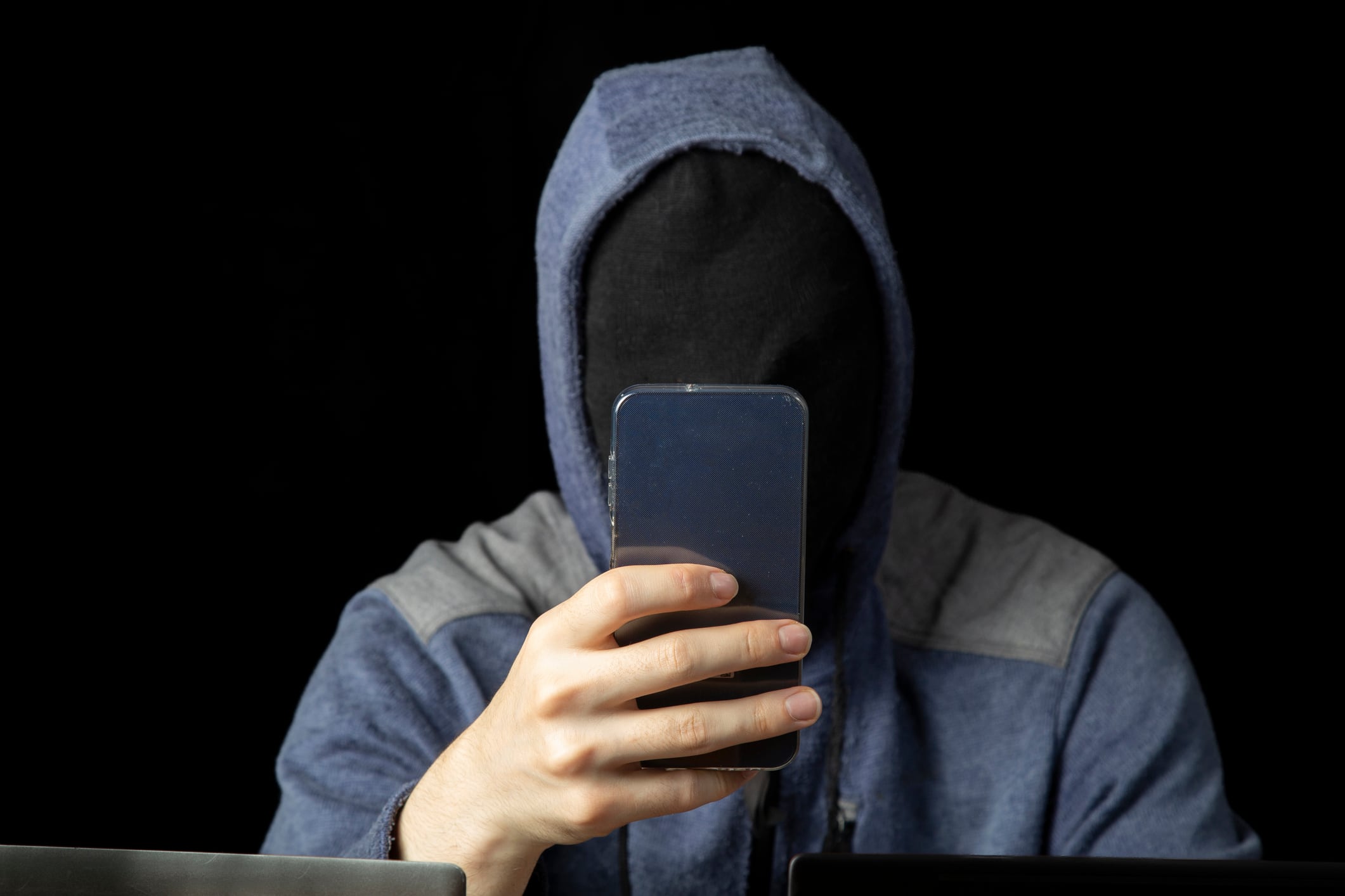 La suplantación de identidad en Apple ID se vuelve más creíble gracias al uso de páginas espejo.