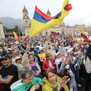 MARCHA 21 DE ABRIL EN CONTRA DEL GOBIERNO DE GUSTAVO PETRO BOGOTÁ en la plaza de Bolívar
