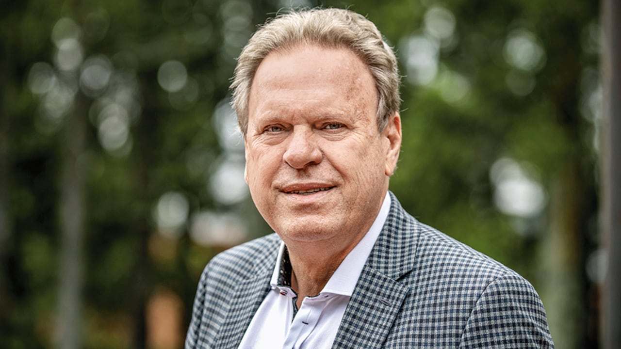 Ramón Jesurún es, desde noviembre de 2015, el presidente de la Federación Colombiana de Fútbol.