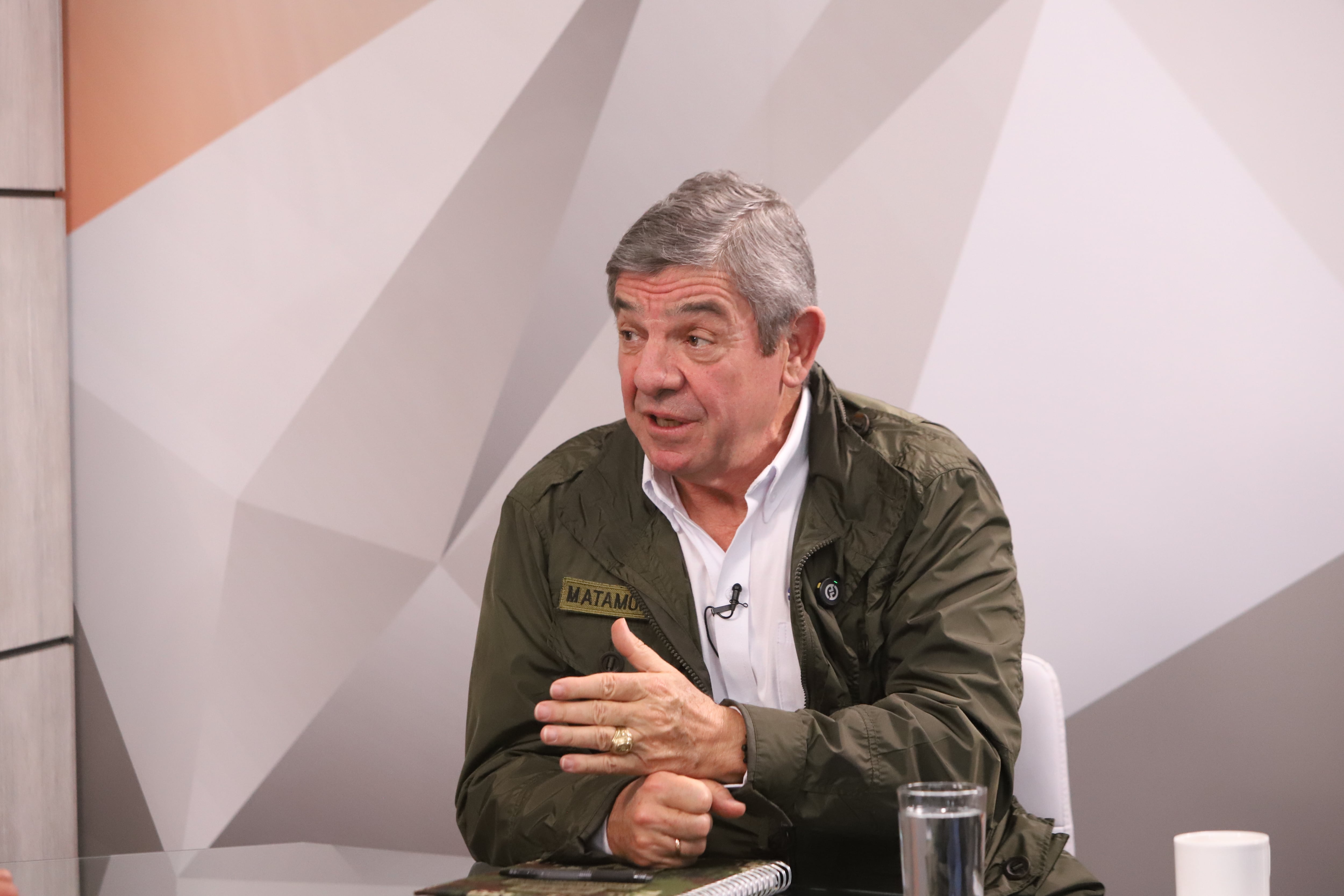 El debate, entrevista de Yesid Lancheros director de Semana al General (r) Gustavo Matamoros.
