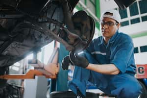 Salario - Trabajadores - Sin dinero - Sueldo