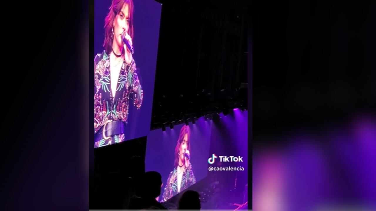 Kany García se refirió en su concierto en Bogotá sobre el feminicidio perpetrado contra Erika Aponte.