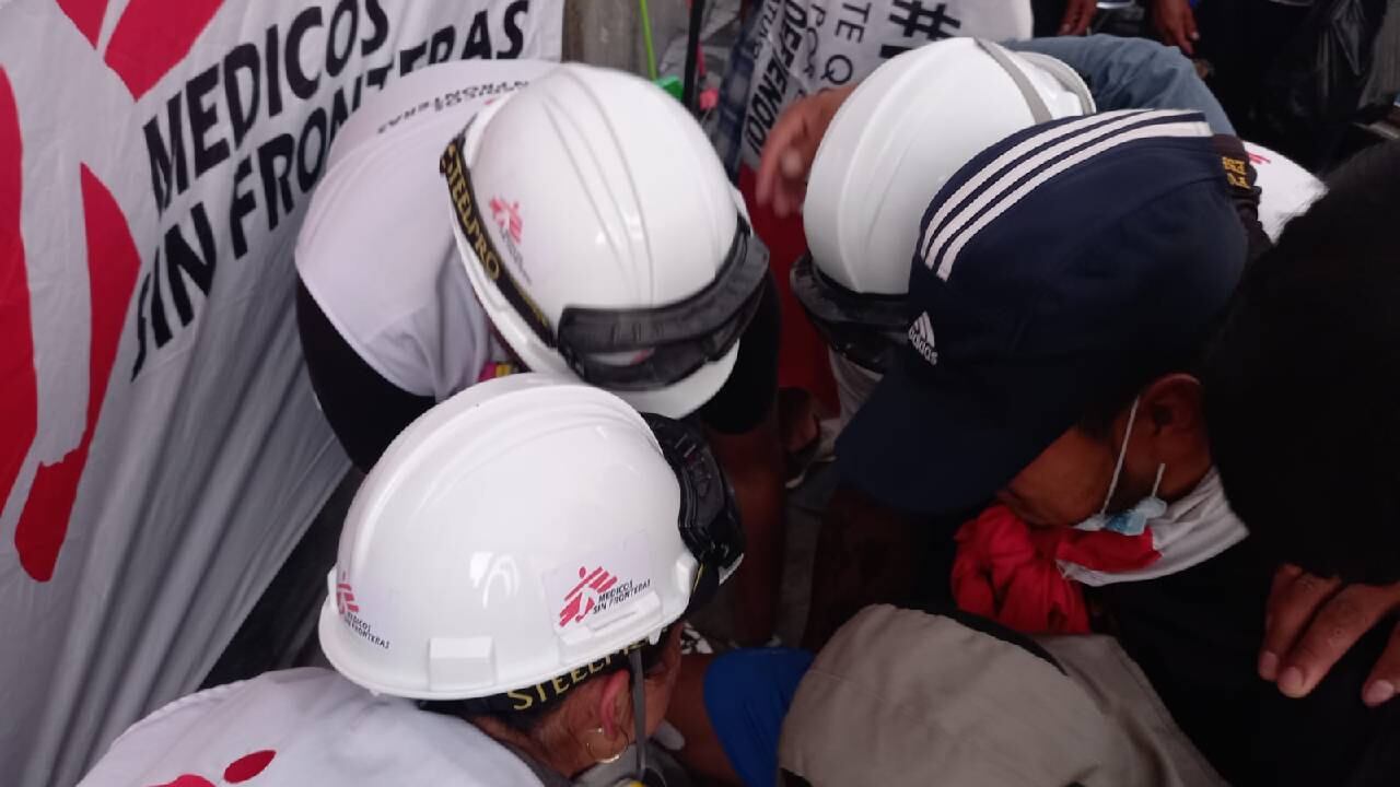 Algunos de los atendidos han llegado afectados por gases lacrimógenos.