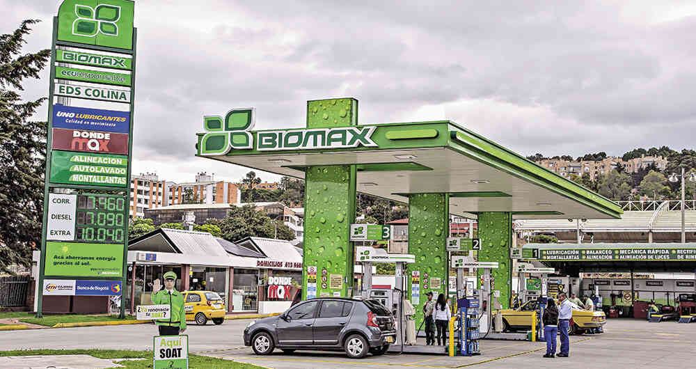 La segunda condena expuesta por Lloreda es que los colombianos tendrían que pagar combustibles líquidos (gasolinas y diésel) más costosos.
