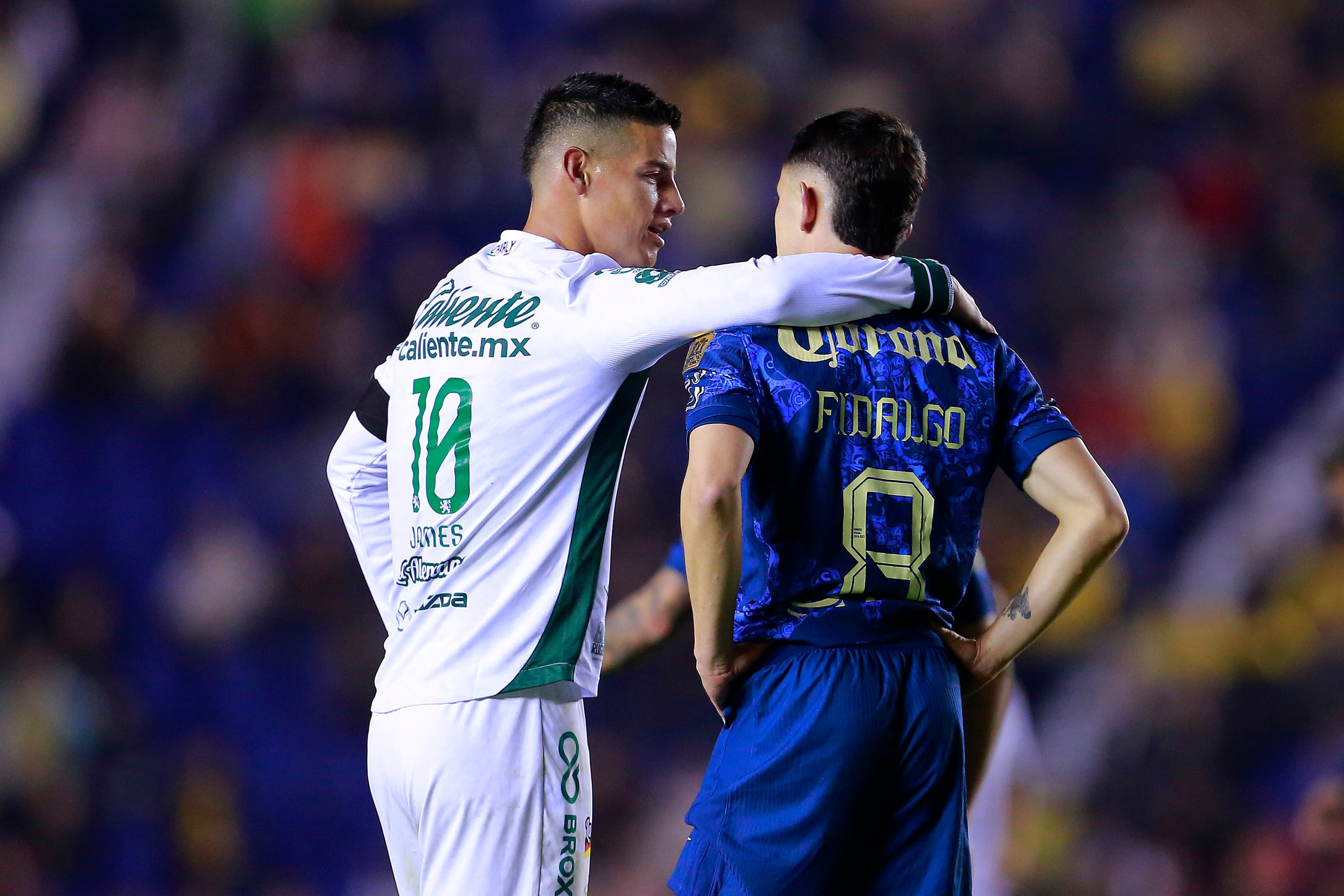 MEXICO CITY, MEXICO - FEBRUARY 19: James Rodriguez (L) of Leon and Alvaro Fidalgo (R) of America talk during the 9th round match between America and Leon as part of the Torneo Clausura 2025 Liga MX at Ciudad de los Deportes Stadium on February 19, 2025 in Mexico City, Mexico. (Photo by Mauricio Salas/Jam Media/Getty