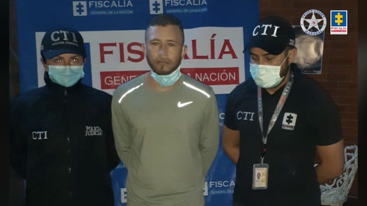 Einer Estiven Zapata Cardona, un exintegrante de la Policía, es requerido por la justicia de Estados Unidos.