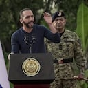 El presidente salvadoreño Nayib Bukele se dirige a más de 14.000 soldados en San Juan Opico. (Photo by Camilo Freedman/SOPA Images/LightRocket via Getty Images)