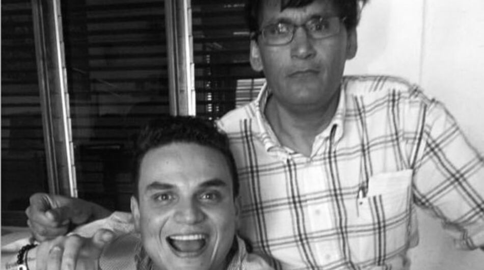 Luis Egurrola junto a Silvestre Dangond.