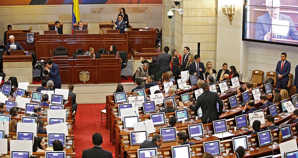 Según algunos, para lograr una verdadera paridad se necesita que las listas sean cerradas con el fin de que la mitad de las mujeres postuladas llegue al Congreso