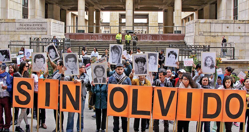 Las víctimas piden claridad sobre lo sucedido.