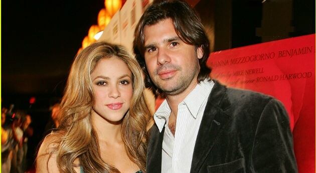 Shakira y Antonio de la Rúa.