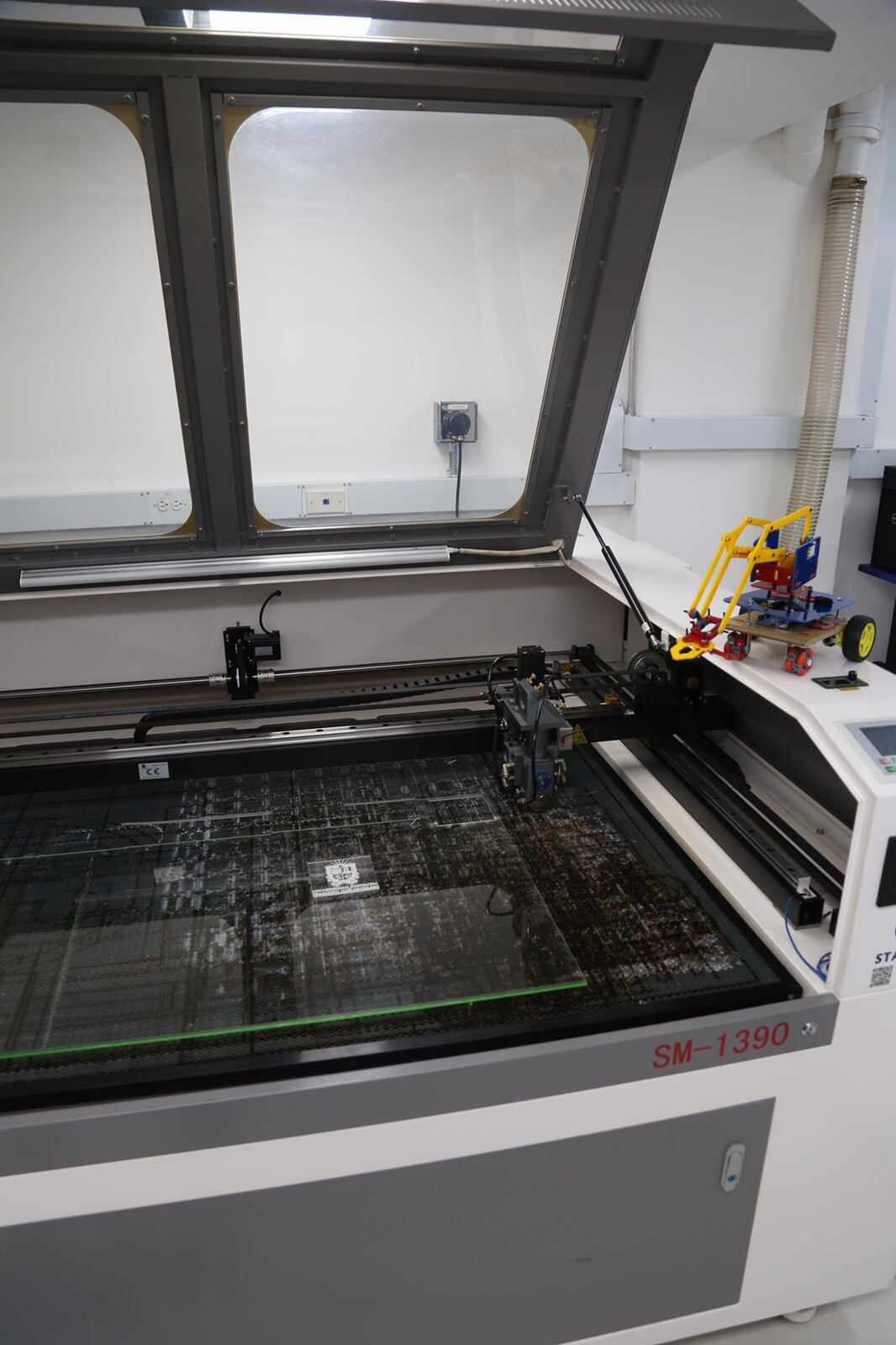 Laboratorio de Manufactura y Diseño Avanzado