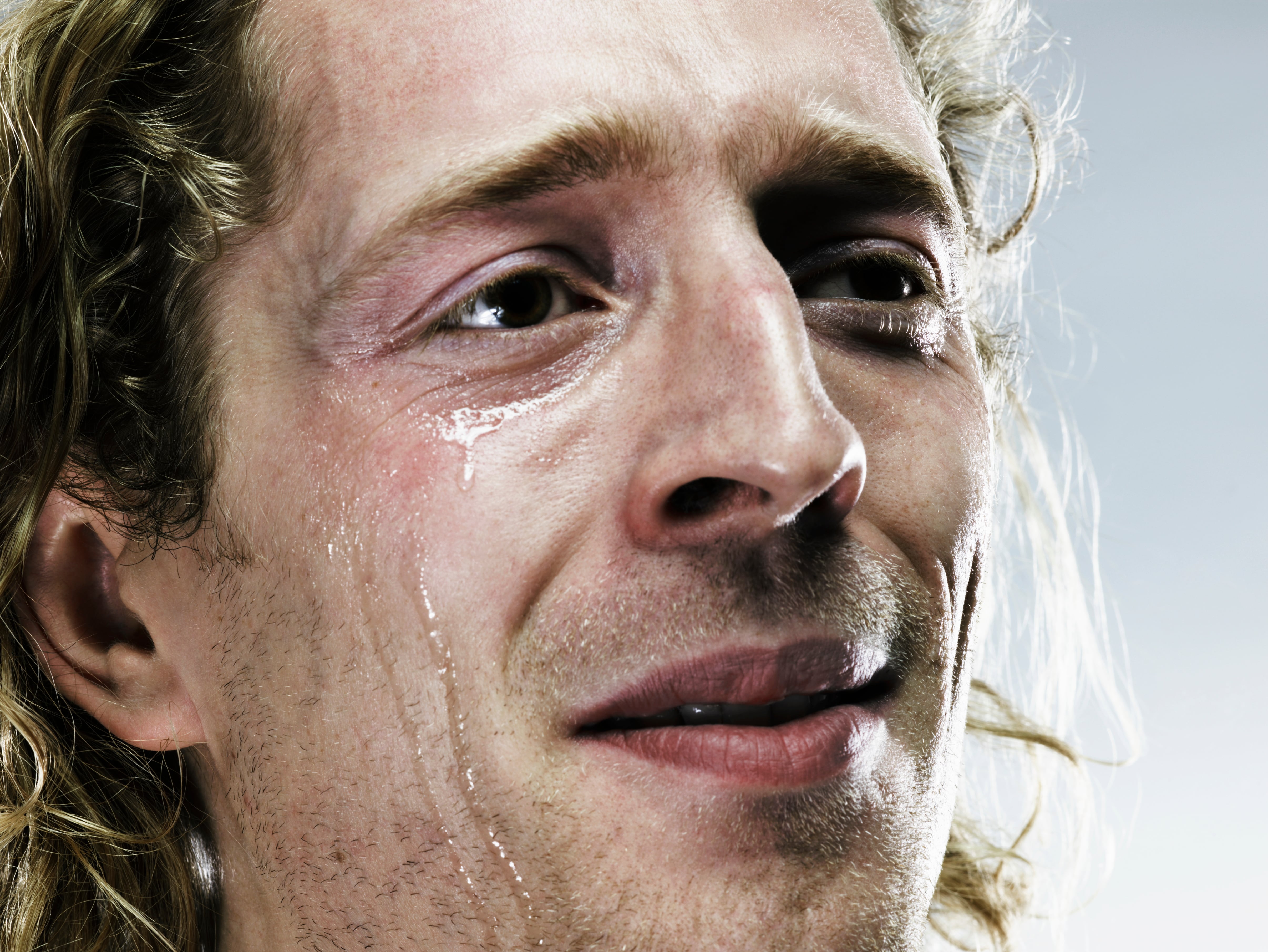 Foto referencia sobre llorar