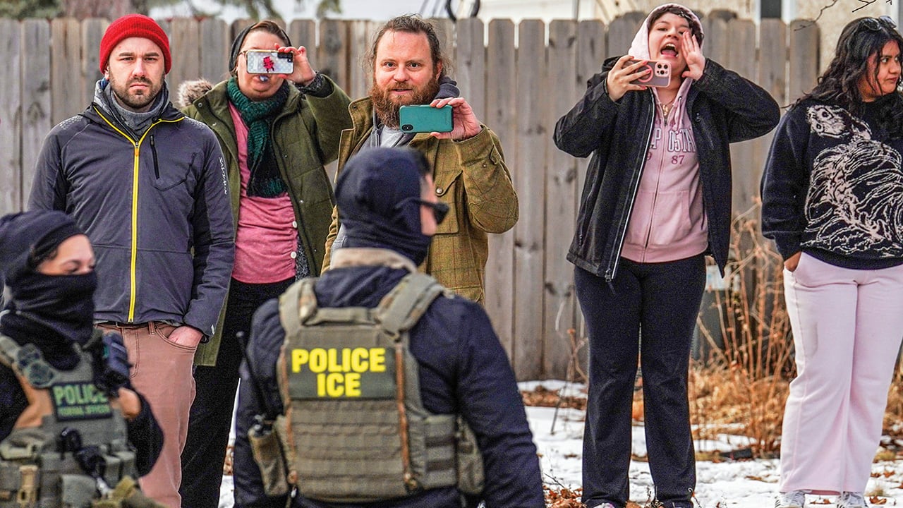 Los oficiales del Servicio de Control de Inmigración y Aduanas (ICE) se encuentran en medio de la tormenta por acusaciones de excesos en sus filas.