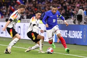 Kylian Mbappé durante un amistoso contra Alemania en marzo
