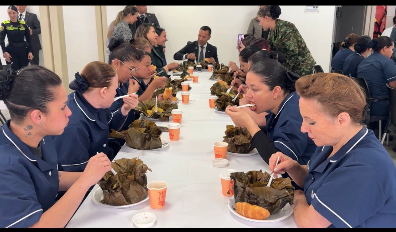 Desayuno en MinDefensa.