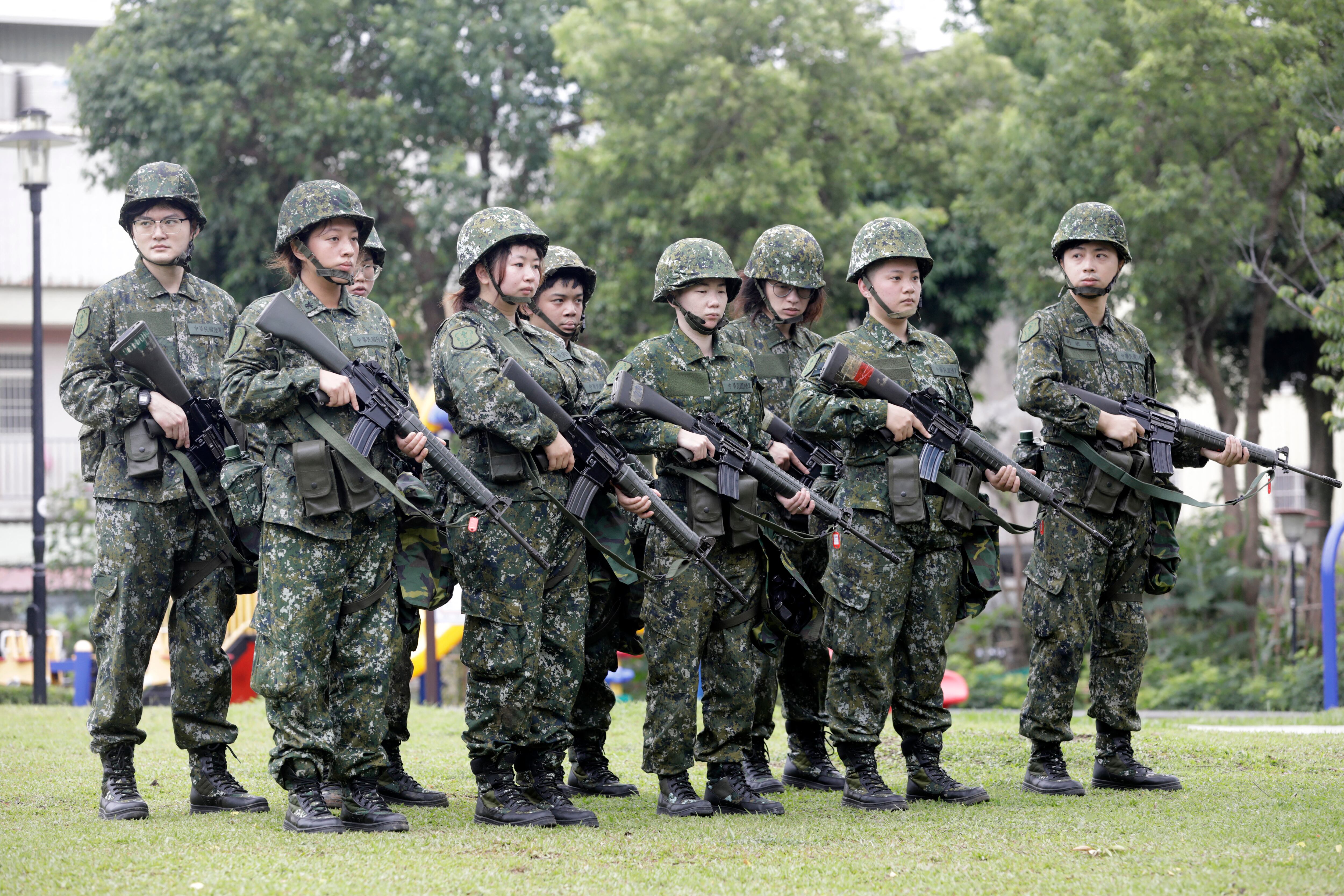 Taiwán sigue preparándose con ejercicios militares para defender su territorio de China