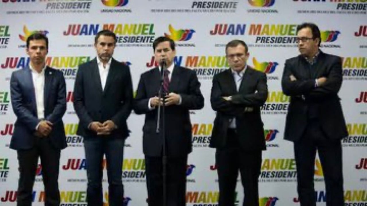 Este es el grupo de santistas que acompañan a Gustavo Petro.