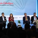 Foro Salud 2026
El nuevo pacto por un sistema sostenible e innovador
Jueves 15 de octubre de 2026
CONVERSACIÓN ESTRATÉGICA | Un sistema sostenible para una nueva
realidad
Ignacio Gaitán Villegas, presidente ejecutivo de Afidro
●
Carolina Buendía, CEO de Zentria
●
Coronel (r) Juan Carlos Luque Suárez, Ph. D., decano de la Facultad de Medicina y
Ciencias de la Salud de la Universidad Militar Nueva Granada
●
David Bardey, profesor de la Facultad de Economía de la Universidad de los Andes, Ph. D. en
Economía, Université Besançon
Modera: Laura Charry, editora central de SEMANA