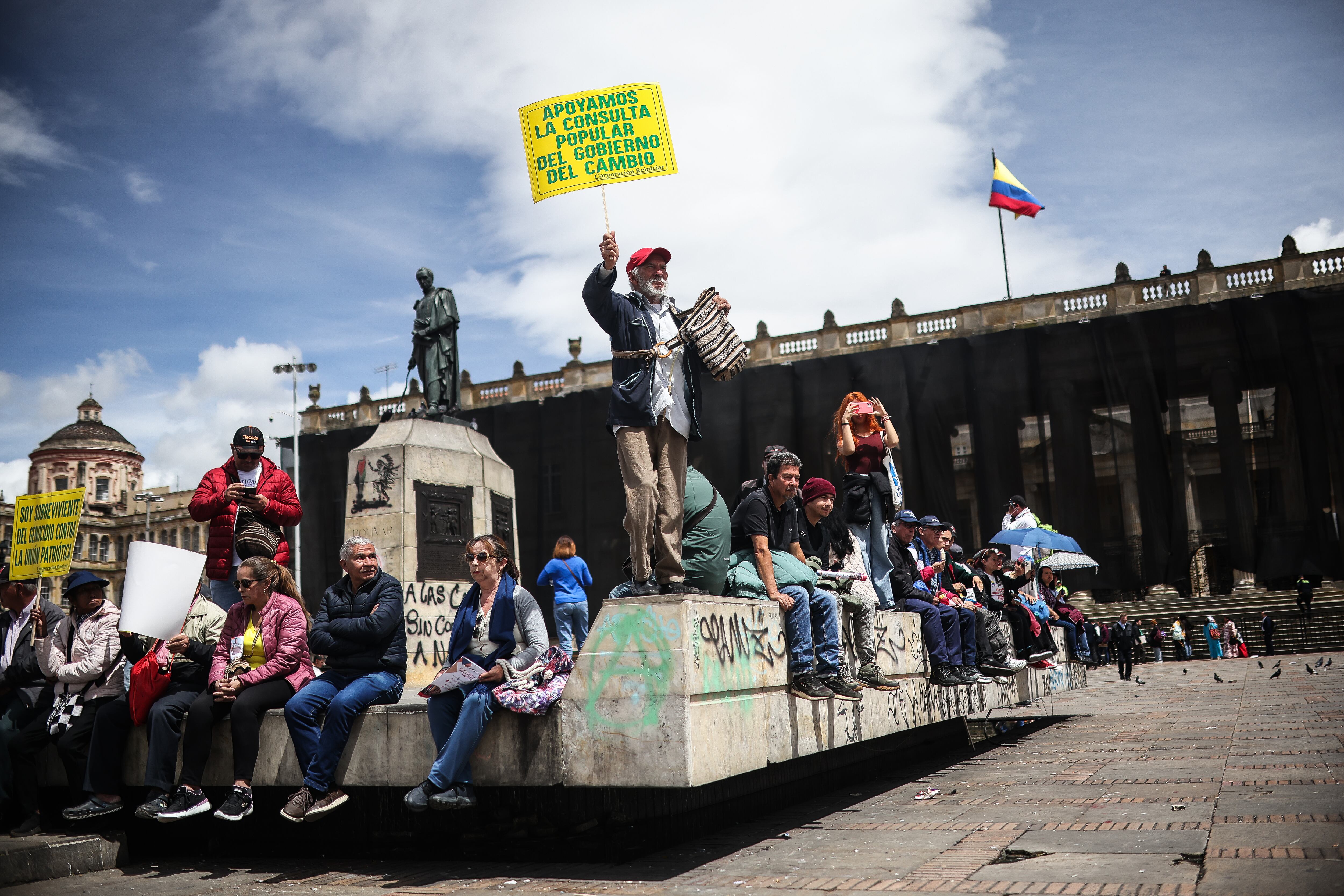 Marcha a favor de la consulta popular y de las reformas del gobierno del presidente Gustavo Petro